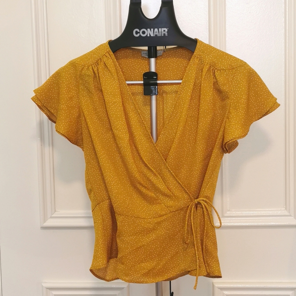 Yellow Butterfly Sleeve Peplum Blouse